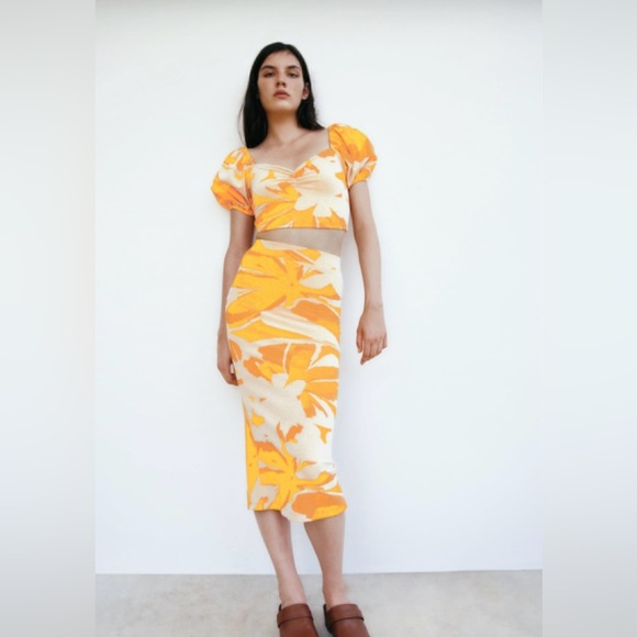 NWOT Zara Tropical Print Midi Skirt Size Large - Picture 1 of 9